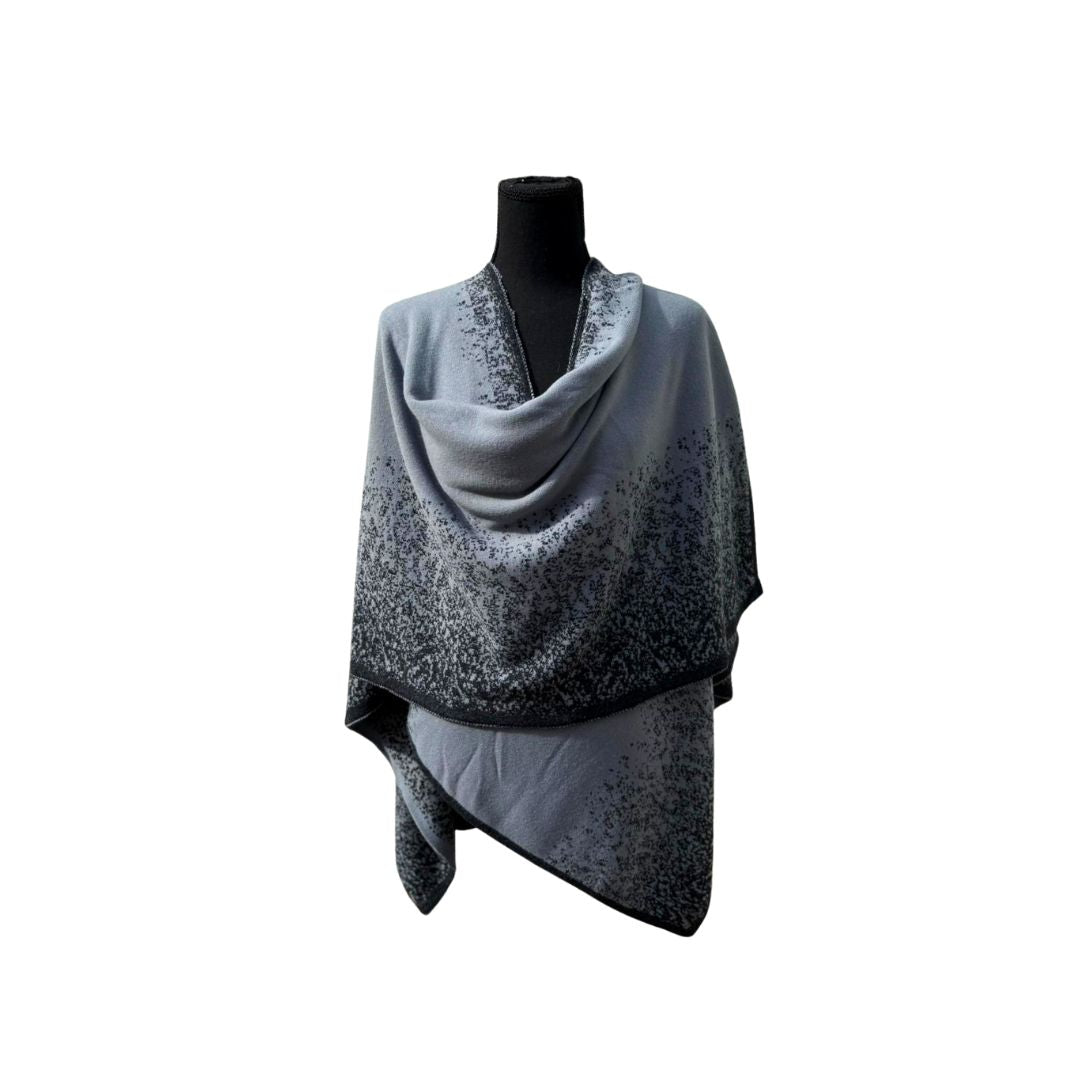 Poncho Mamia